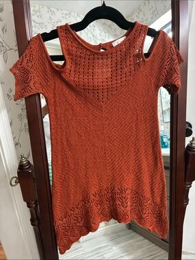 LC Lauren Conrad Rust Orange Knit Cold-Shoulder Tunic